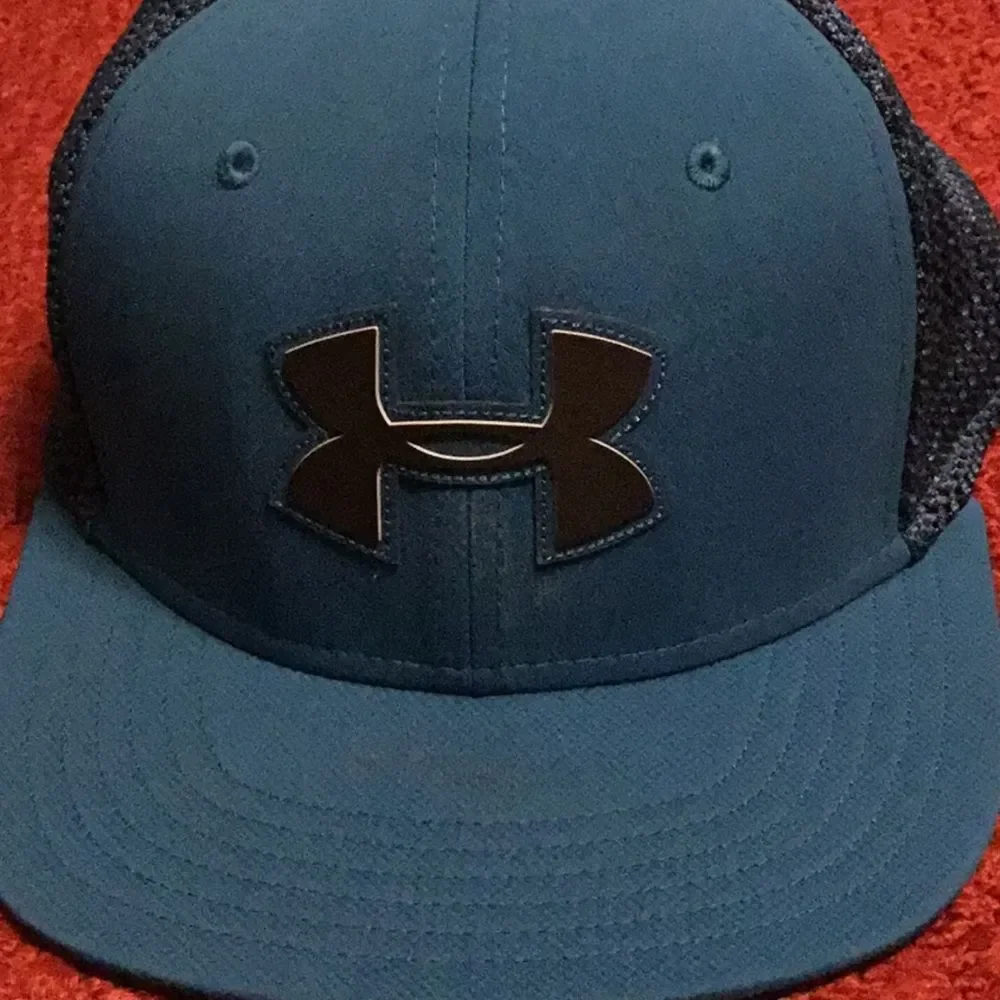 Under Armor Baseball Hat_3